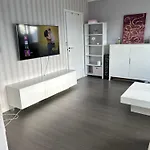 Cozy Spot, Free Netflix And Prime