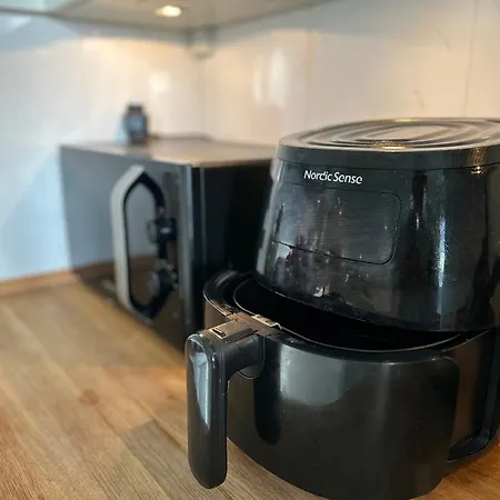 Cozy Spot, Free Netflix And Prime